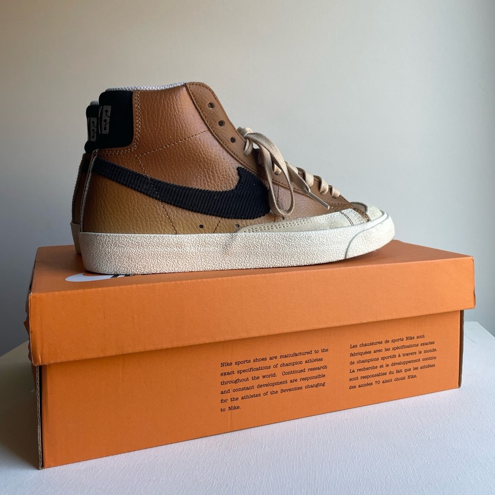 Women’s Nike Blazer Mid ‘77 (Size 7.5)
